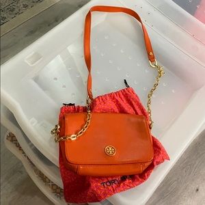 Tory Burch side bag with chain